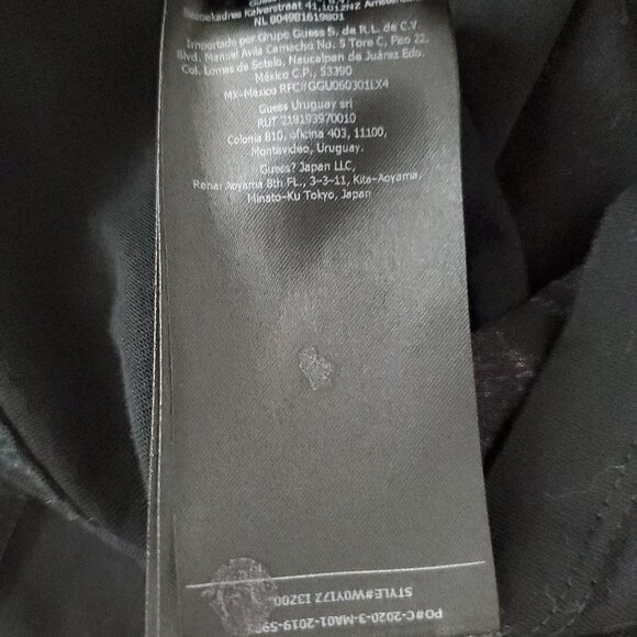 🚨378 Guess Graphic Print Disco Cropped Cotton Black T-Shirt - Picture 10 of 10